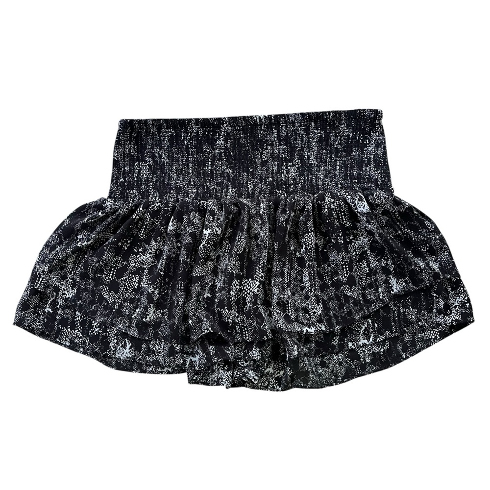 Express Women’s L Black, White Snakeskin Chiffon Smocked Tiered Ruffle Skort Y2K